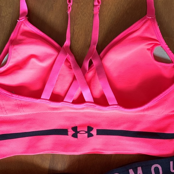 EUC Under Armour XS Matching Running Shorts & Sports Bra - Picture 6 of 9